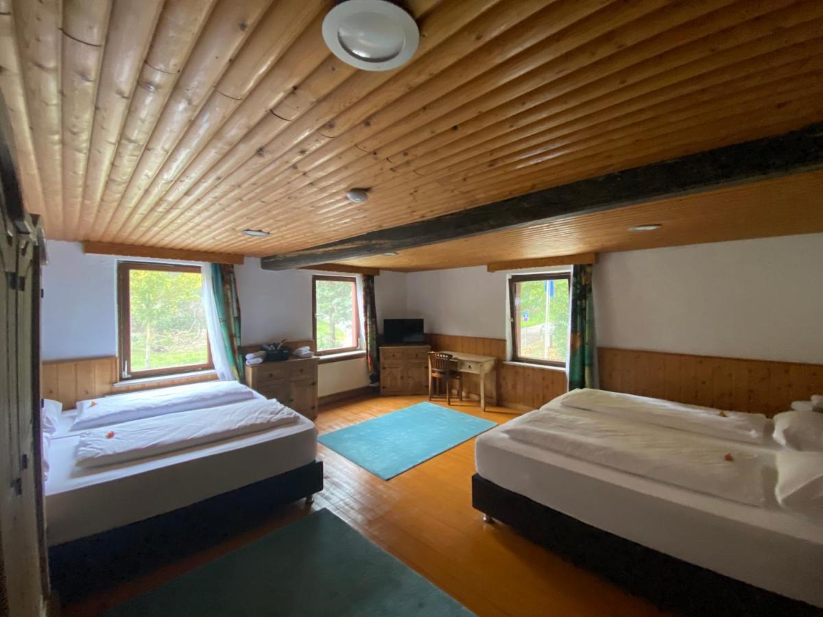 Hotel Altes Faehrhaus 뒤스부르크 외부 사진