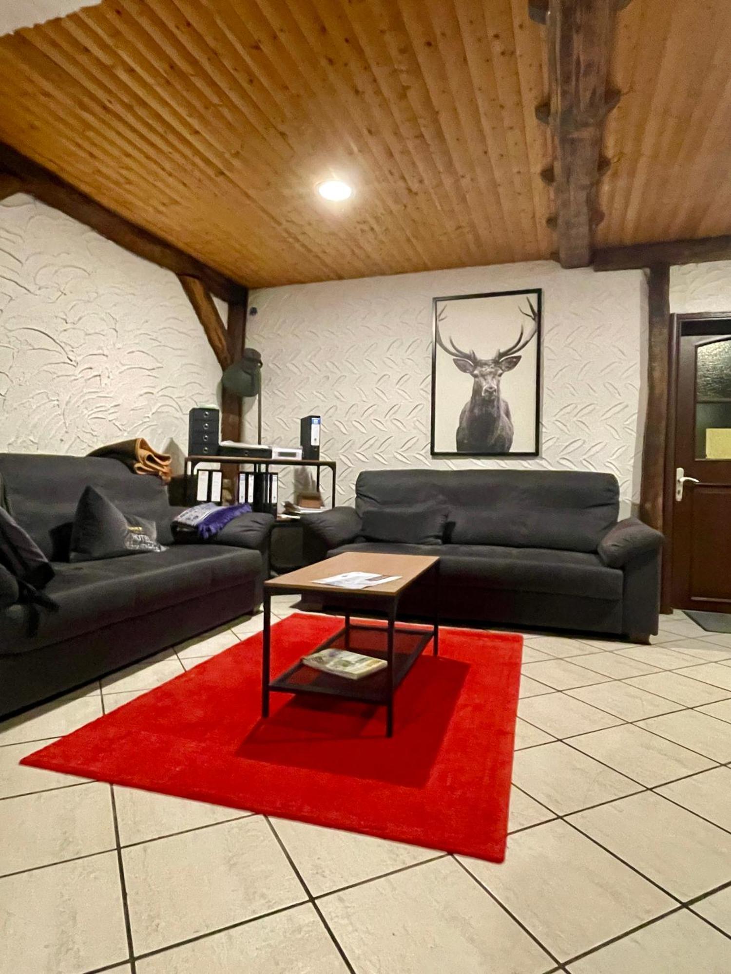 Hotel Altes Faehrhaus 뒤스부르크 외부 사진